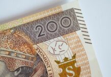Wypowiedzenie zmieniające warunki pracy i płacy: co zrobić w razie odmowy Wypowiedzenie zmieniające warunki pracy i płacy: co zrobić w razie odmowy